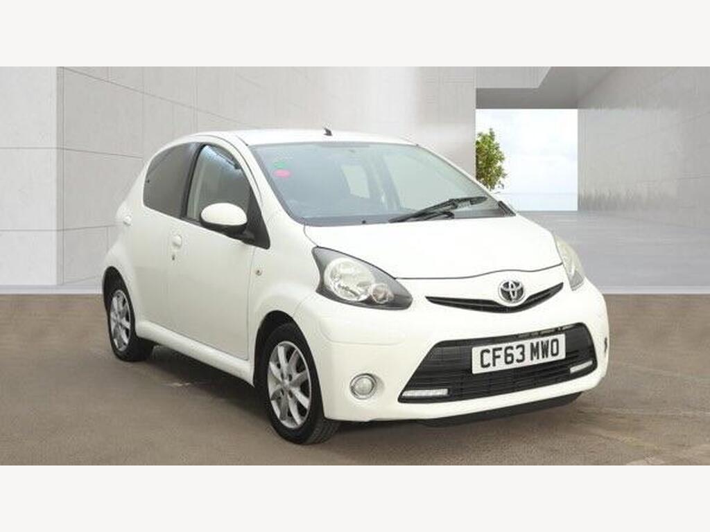 Toyota AYGO Hatchback 1.0 VVT-i Mode Euro 5 5dr