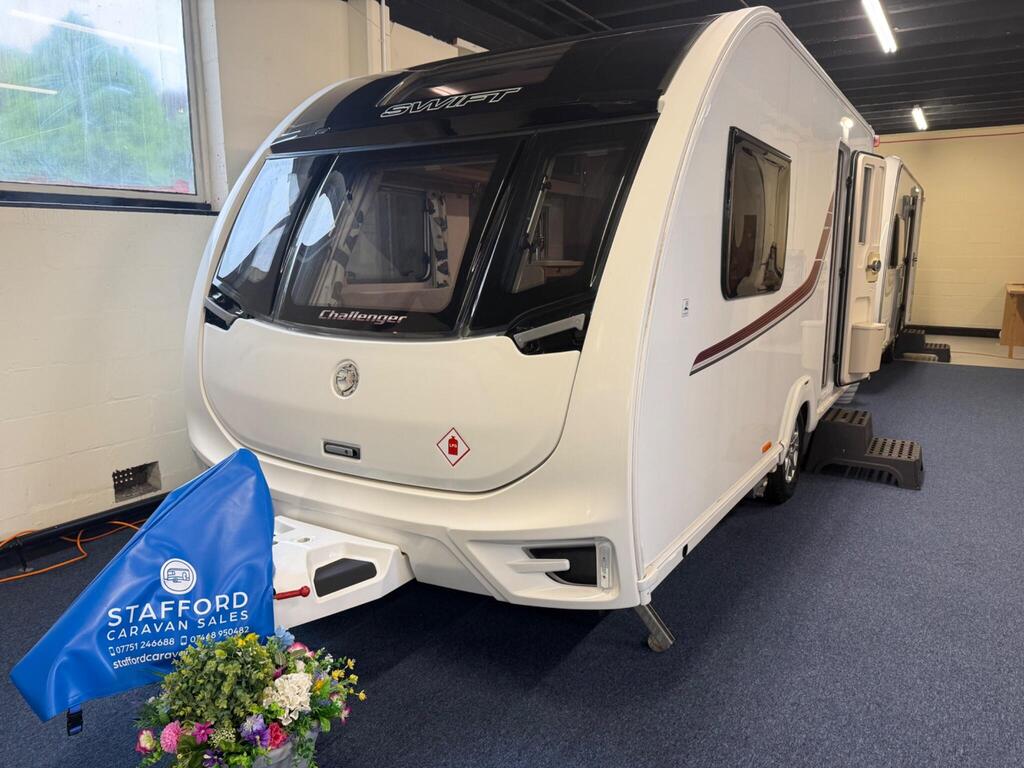 Swift Challenger 480 Tourer