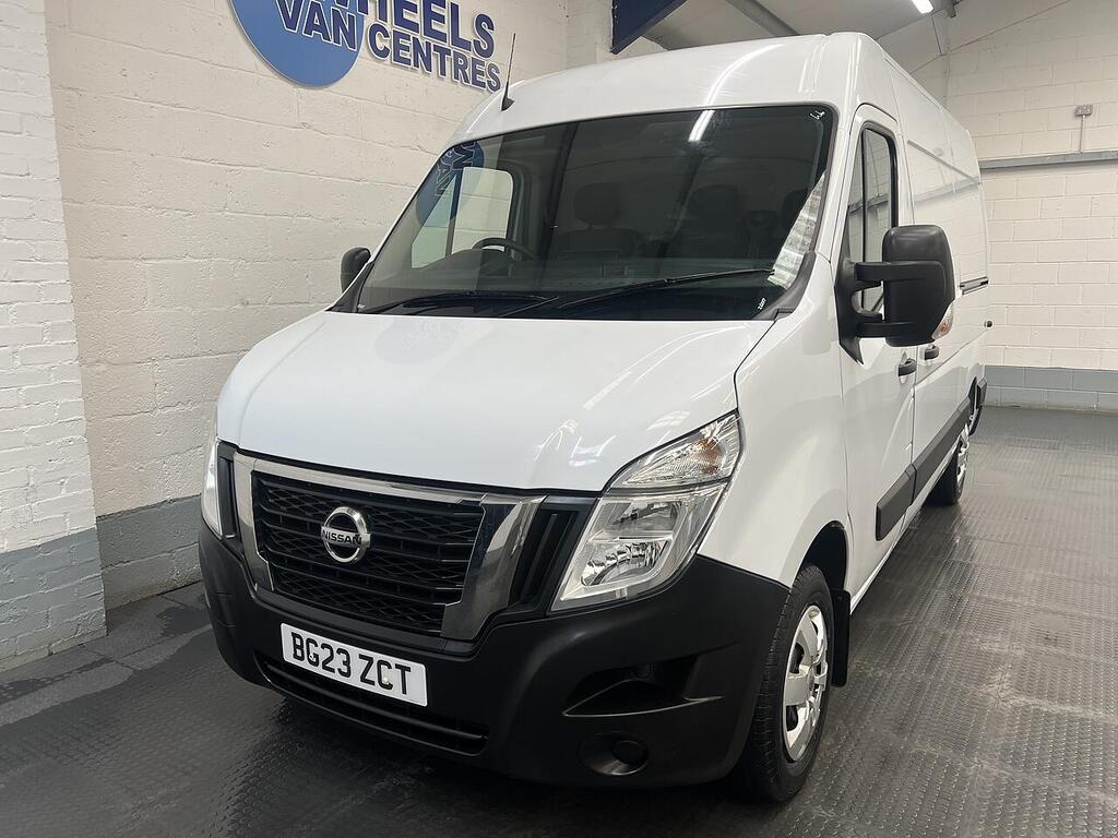 Nissan Interstar