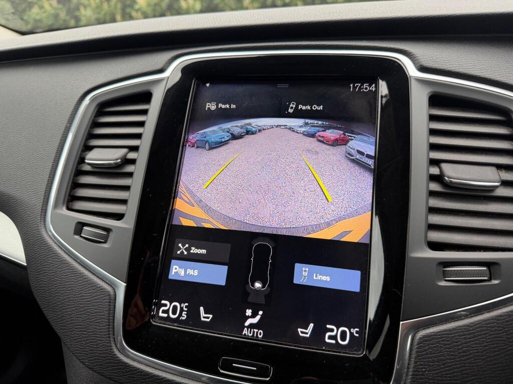 2018 Volvo XC90 thumbnail 30