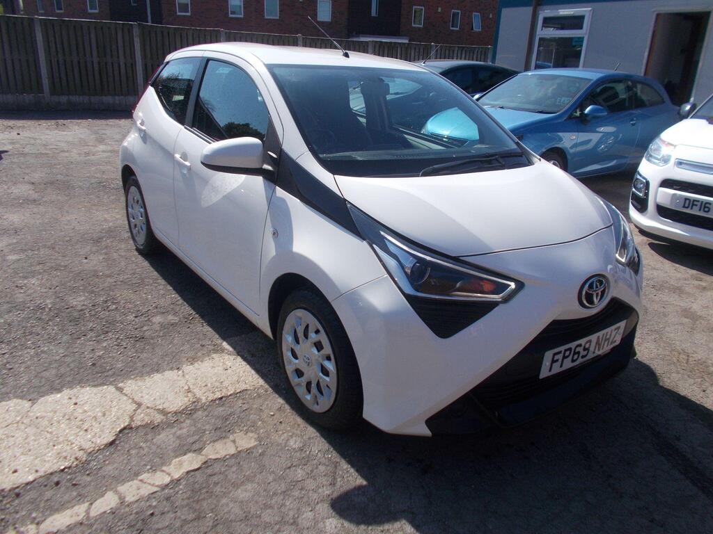 Toyota AYGO Hatchback 1.0 VVT-i x-play Euro 6 5dr