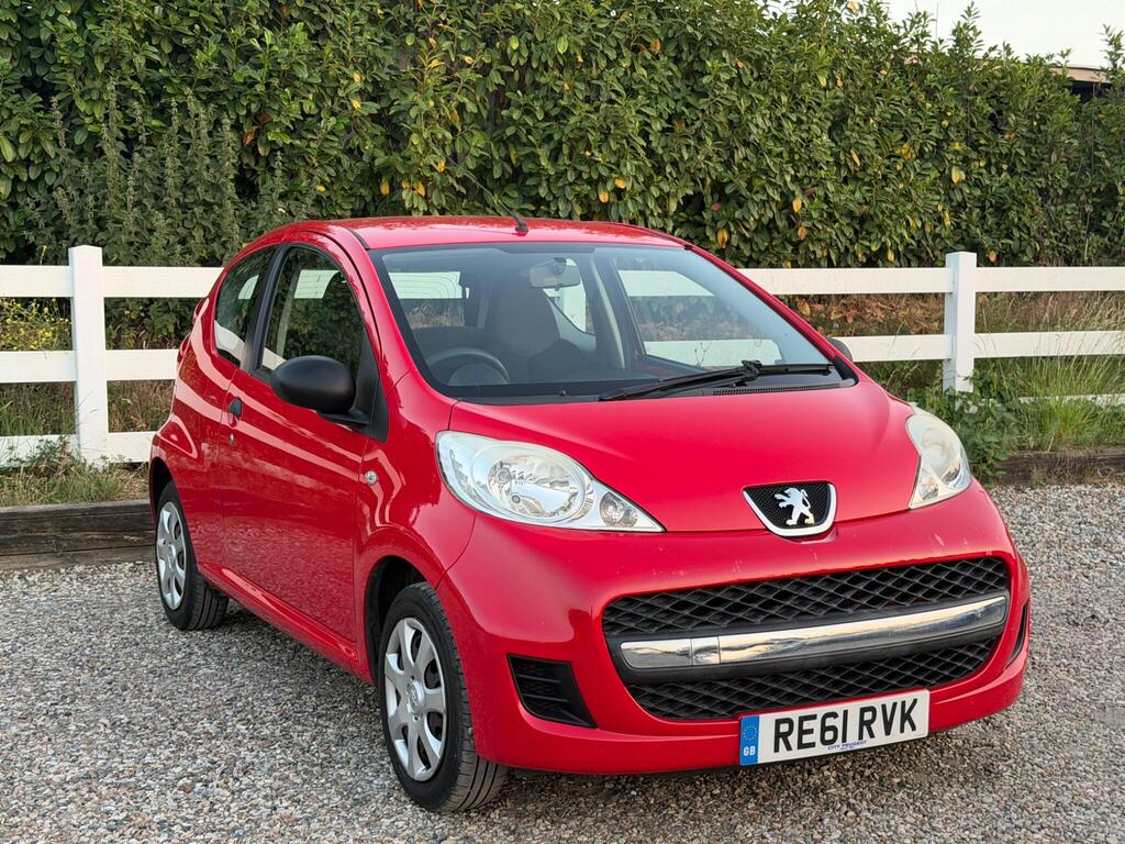 2011 Peugeot 107 thumbnail 4
