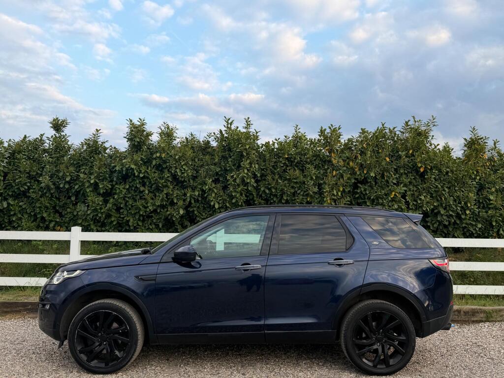 2016 Land Rover Discovery Sport thumbnail 9