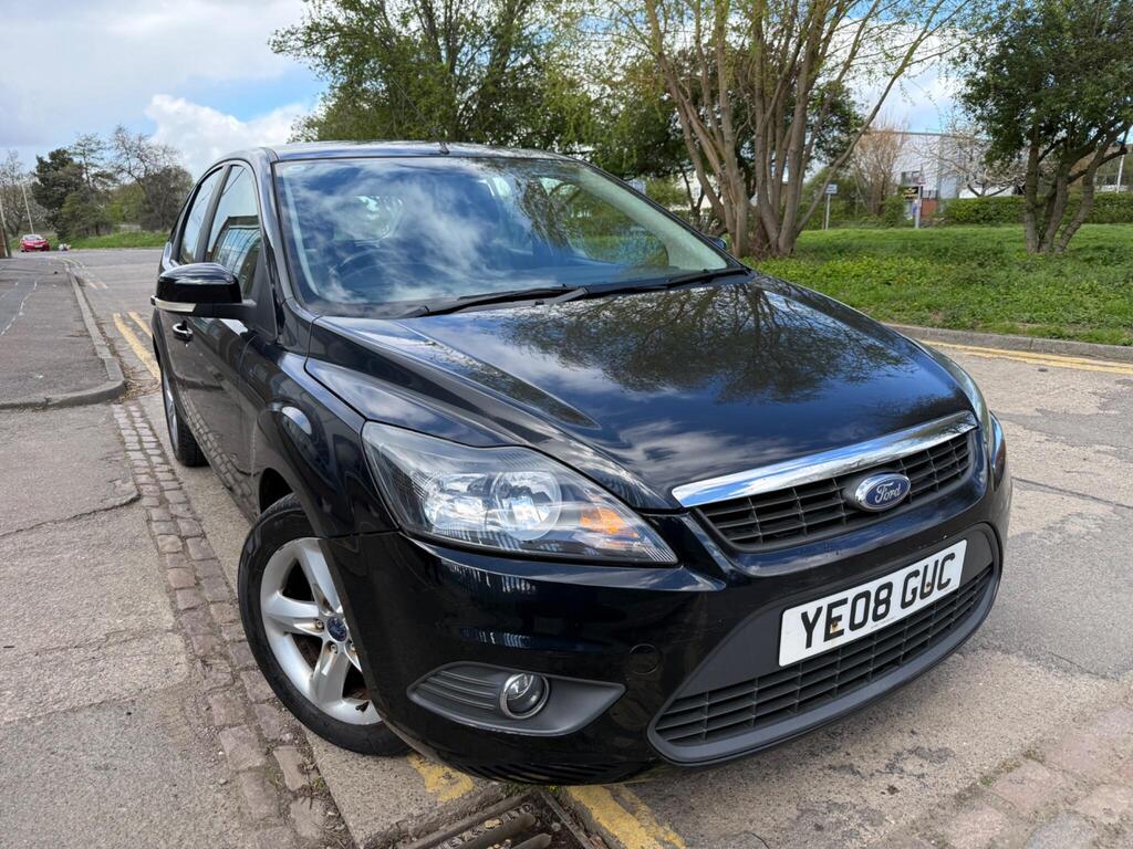 Ford Focus Hatchback 1.6 Zetec 5dr