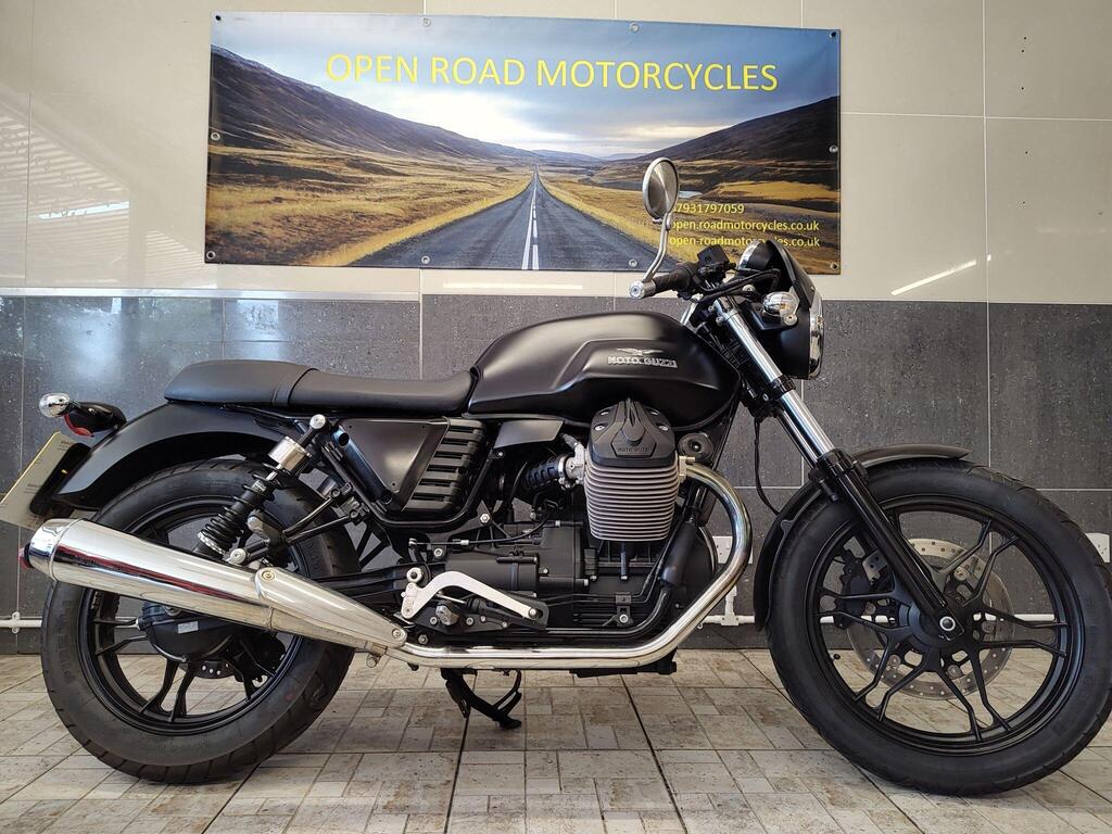 Moto Guzzi V7