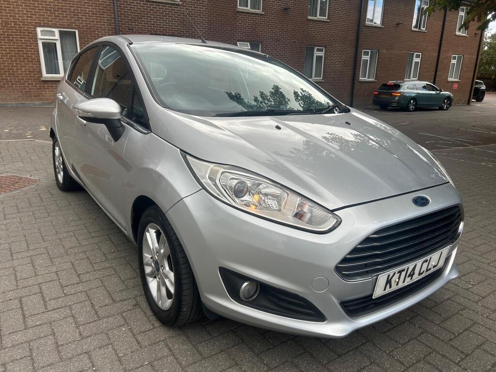 Ford Fiesta Hatchback 1.25 Zetec Euro 5 5dr