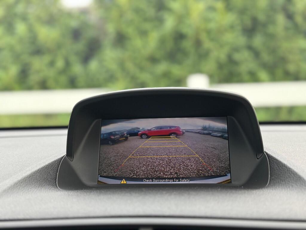 Vauxhall Mokka 1.6 CDTi Tech Line 4WD Euro 6 (s/s) 5dr thumbnail 23