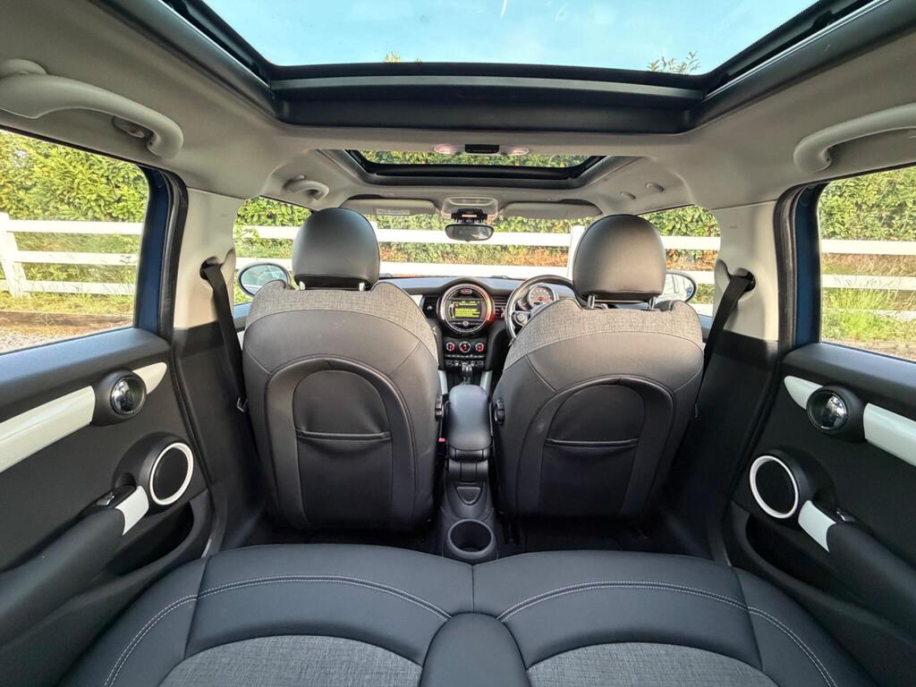2015 MINI Hatch thumbnail 20
