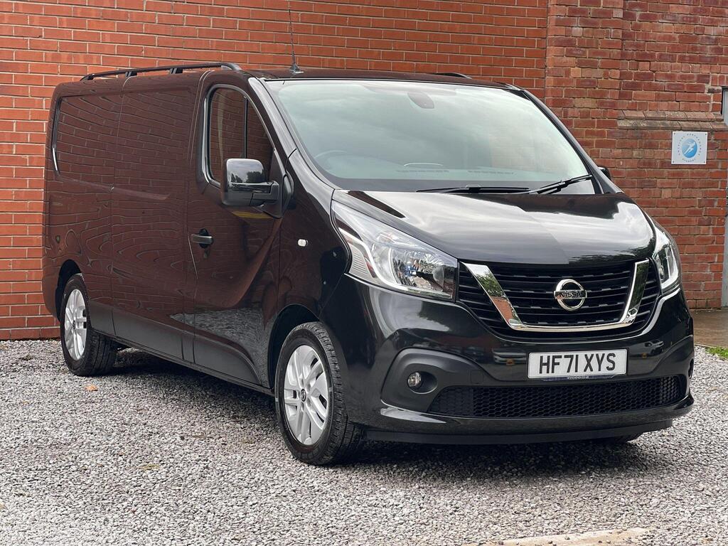 Nissan NV300 Panel Van 2.0 dCi 30 Tekna L2 H1 Euro 6 (s/s) 4dr