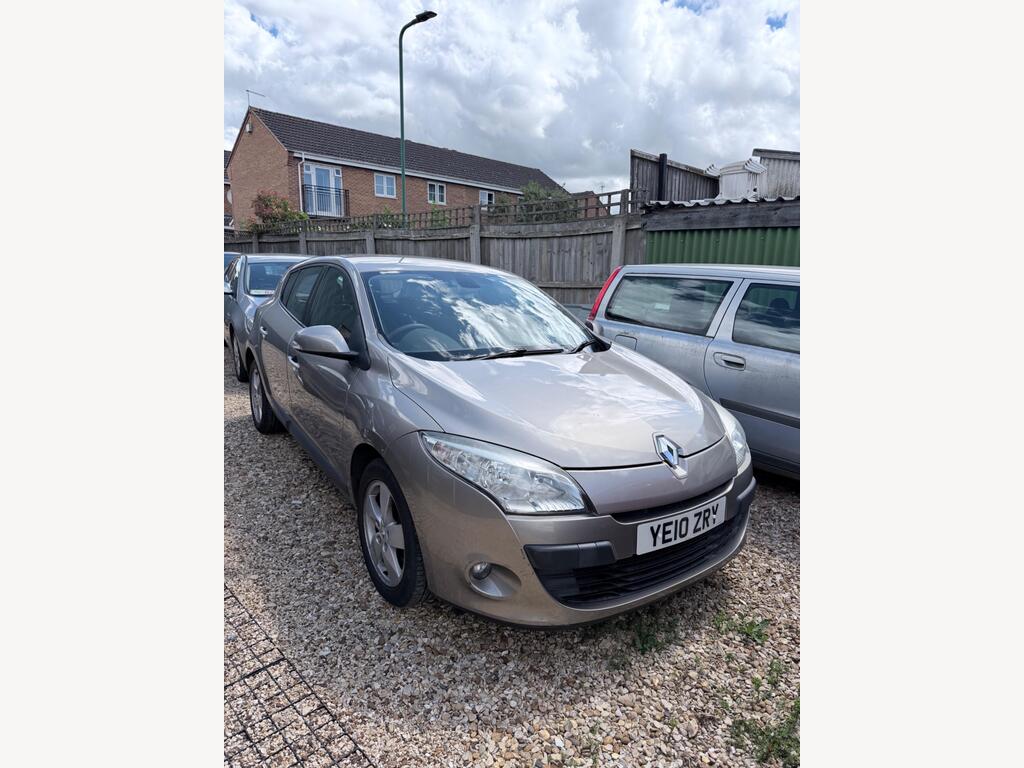 Renault Megane Hatchback 1.5 dCi Dynamique TomTom Euro 4 5dr