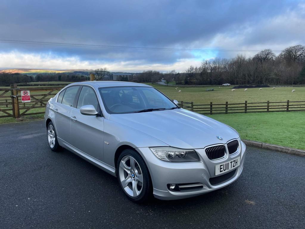 BMW 3 Series Saloon 2.0 318i Exclusive Edition Euro 5 (s/s) 4dr