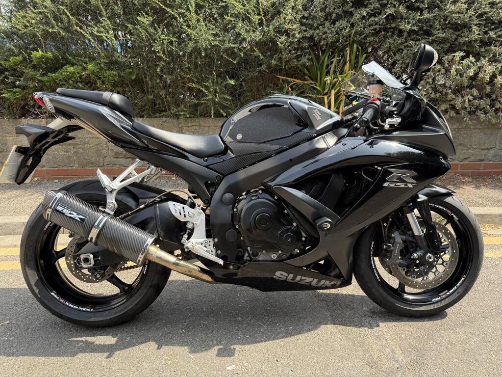 Suzuki GSX-R750
