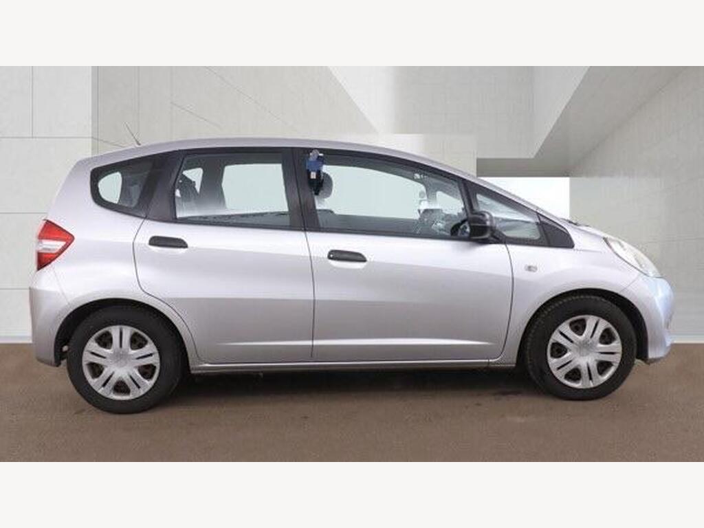 2013 Honda Jazz thumbnail 7