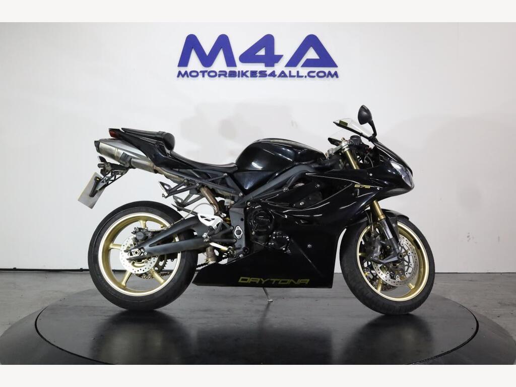Triumph Daytona 675