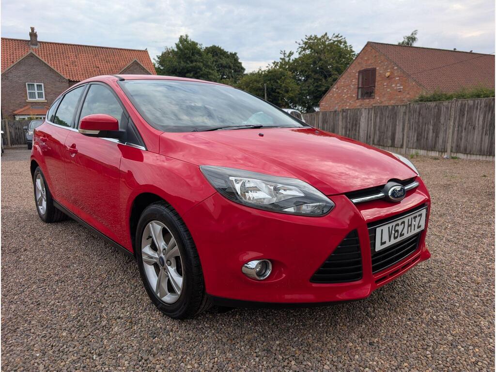 Ford Focus Hatchback 1.6 Zetec Euro 5 5dr
