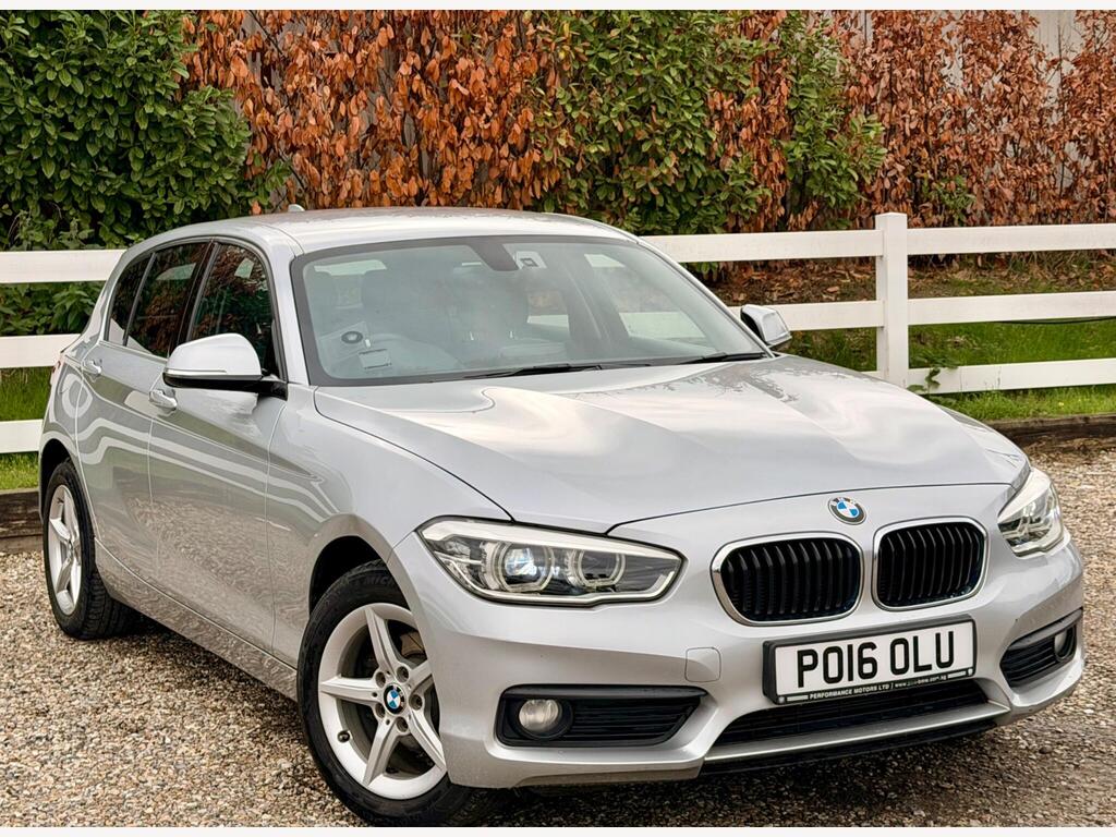 2016 BMW 1 Series thumbnail 9