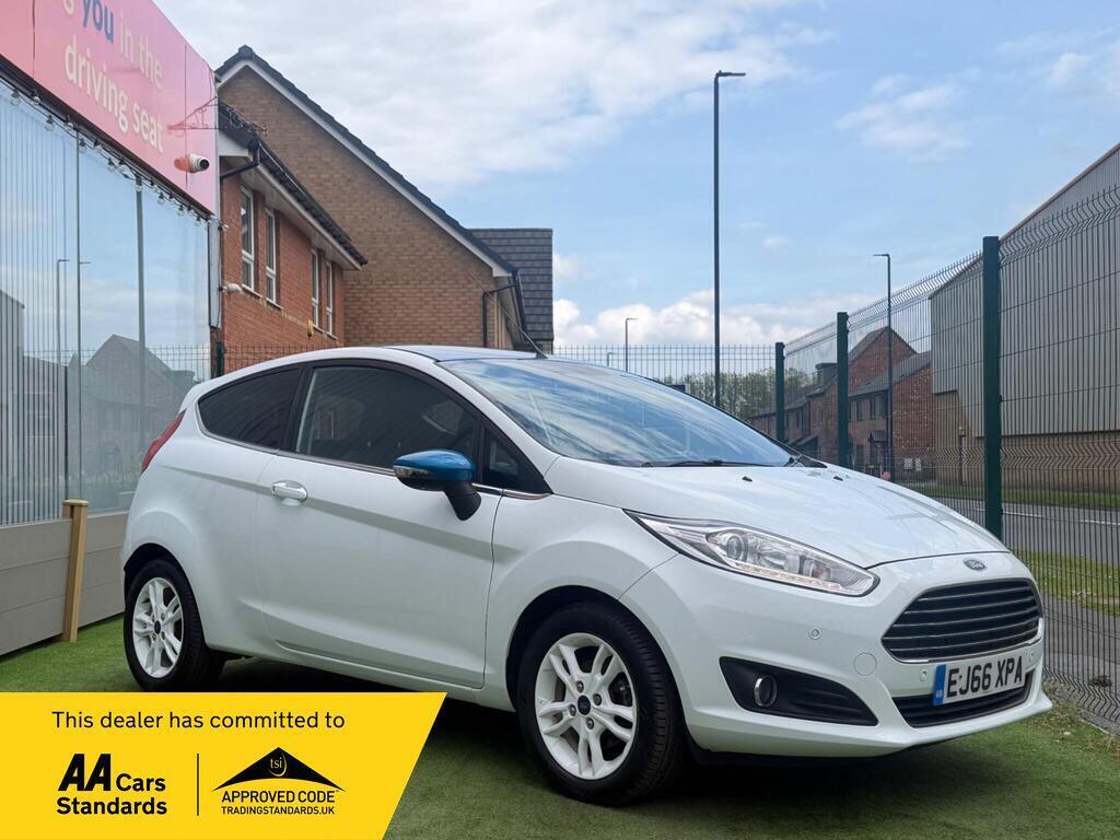 Ford Fiesta Hatchback 1.25 Zetec White Edition Euro 6 3dr