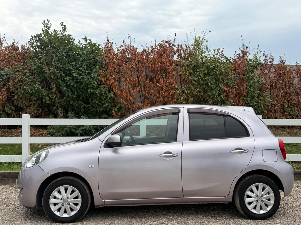 2015 Nissan Micra thumbnail 10