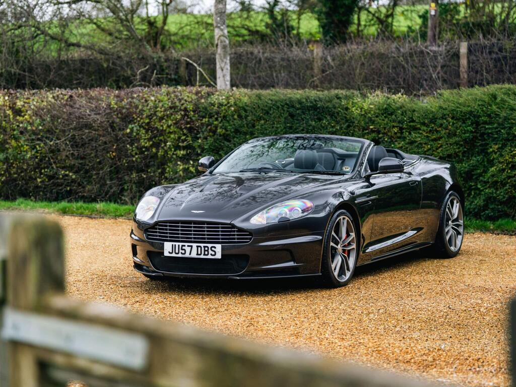 Aston Martin DBS