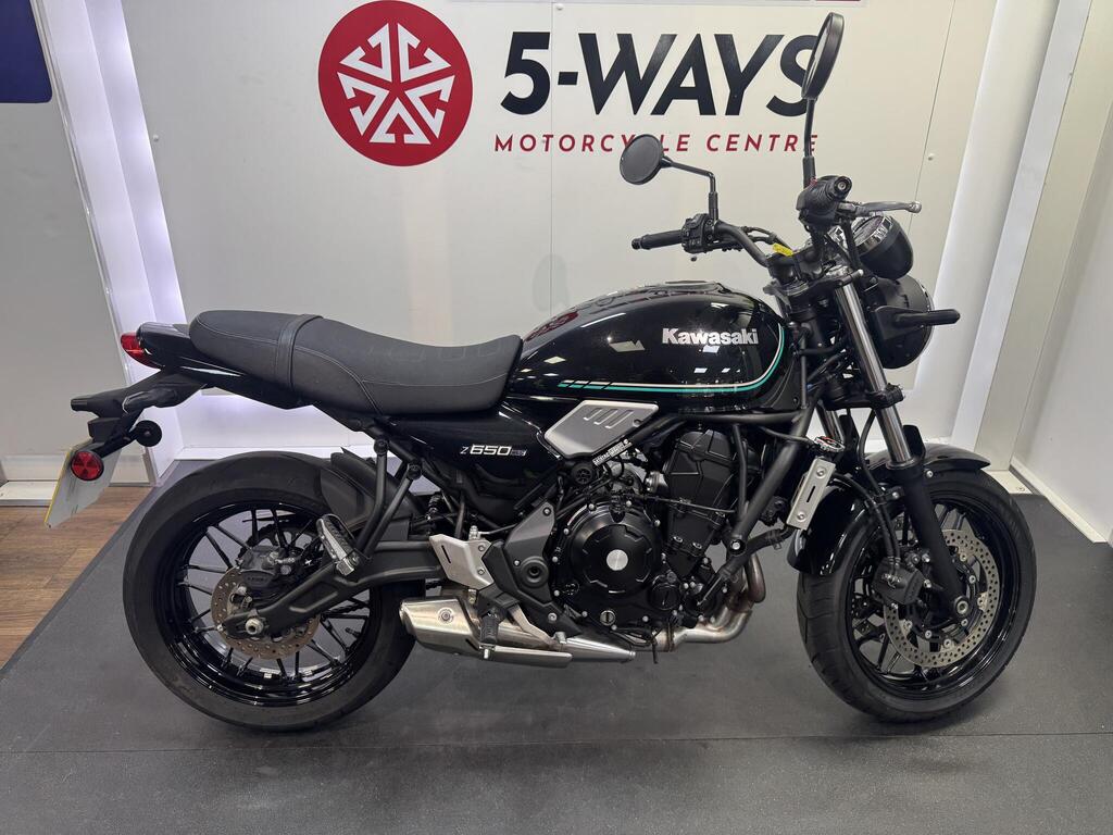 Kawasaki Z650 RS