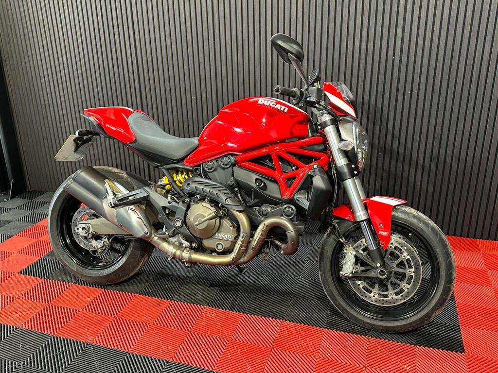 Ducati Monster 821