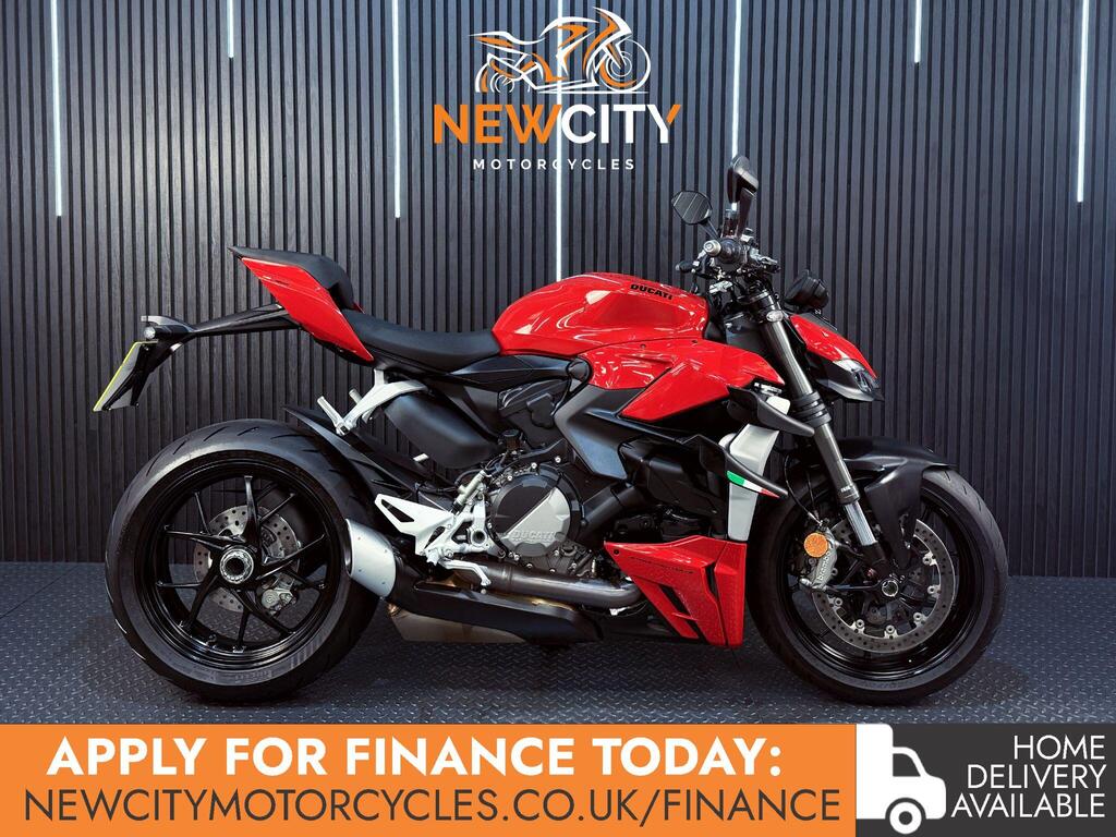 Ducati Streetfighter V2