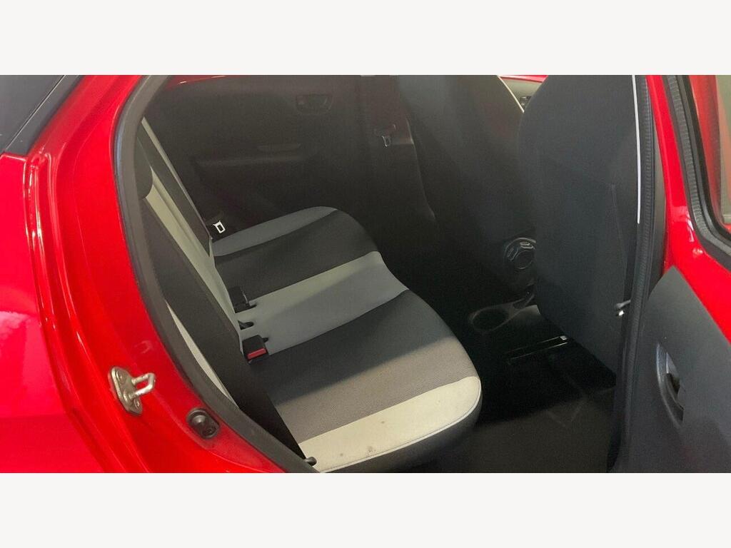 2015 Toyota AYGO thumbnail 8