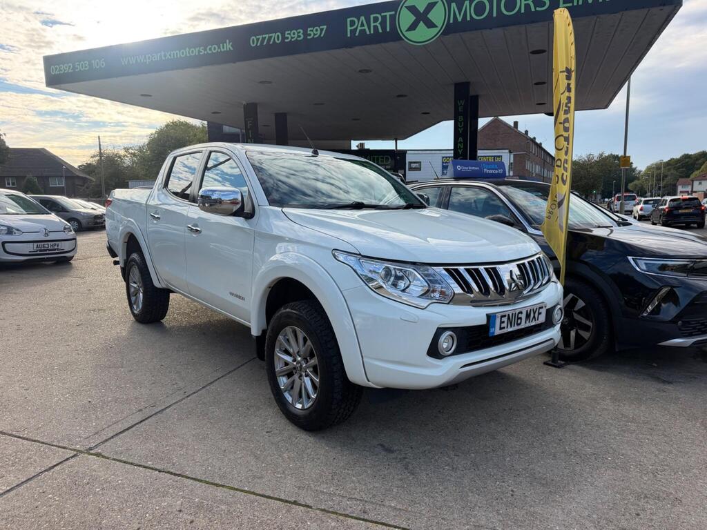 Mitsubishi L200 Pickup 2.4 DI-D DC Warrior 4WD Euro 5 4dr