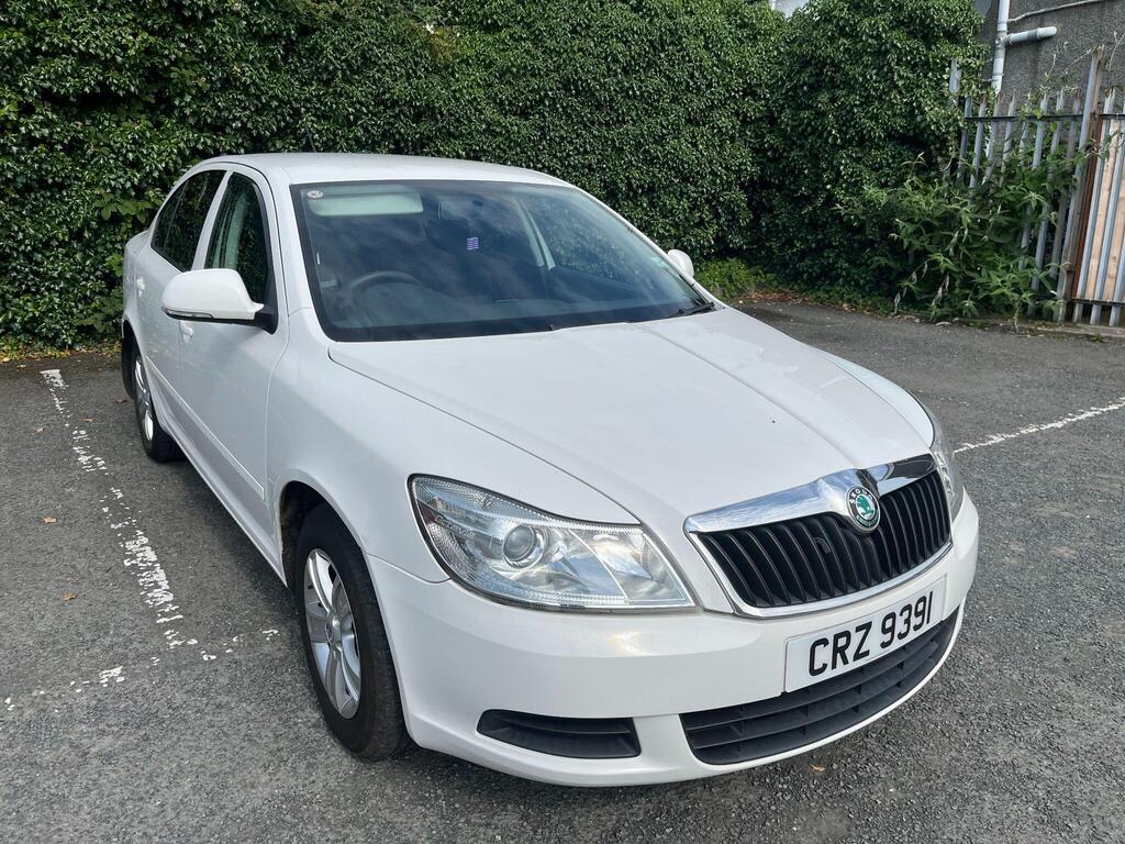 Skoda Octavia Hatchback 1.6 MPI SE Euro 5 5dr