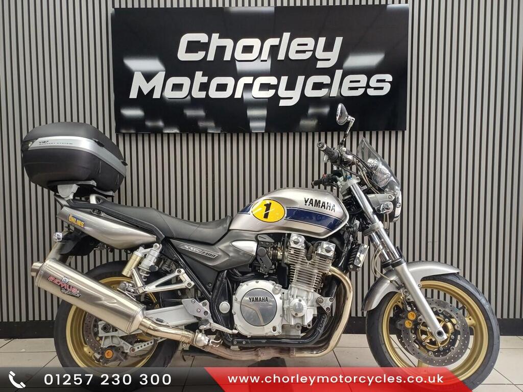 Yamaha XJR1300