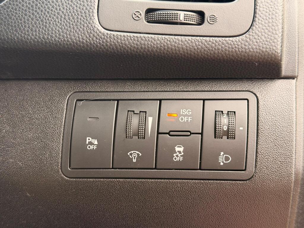 2012 Kia Venga thumbnail 26