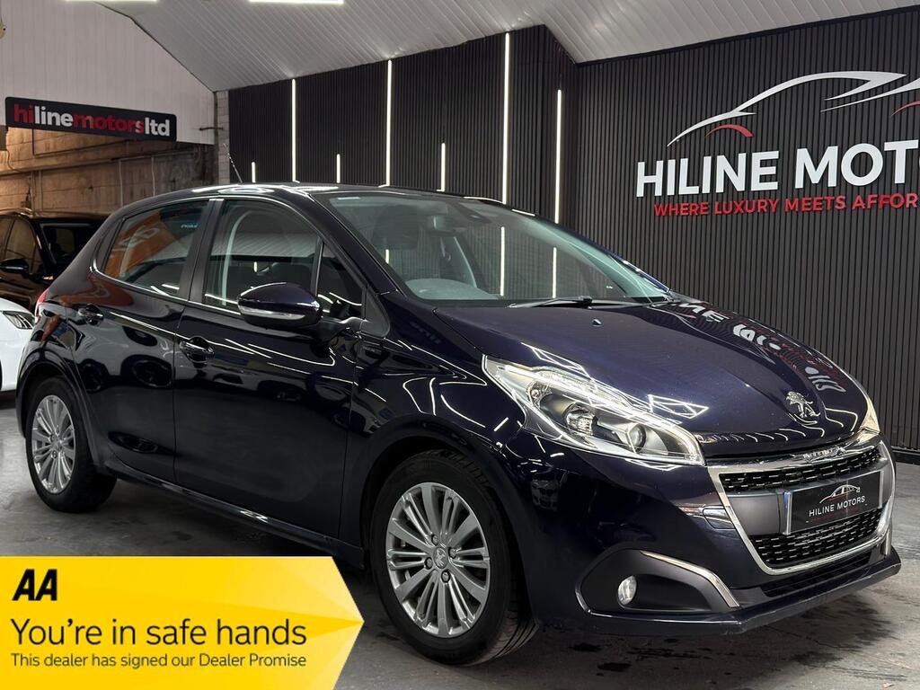 Peugeot 208 Hatchback 1.2 PureTech Signature Euro 6 (s/s) 5dr