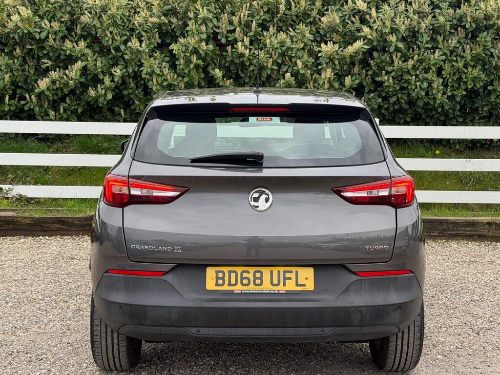 2018 Vauxhall Grandland X thumbnail 10