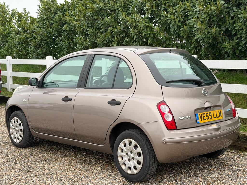 2009 Nissan Micra thumbnail 8