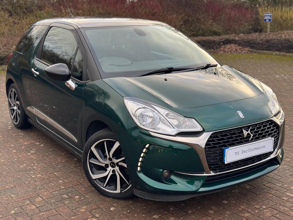 DS AUTOMOBILES DS 3 Hatchback 1.2 PureTech Connected Chic Euro 6 3dr