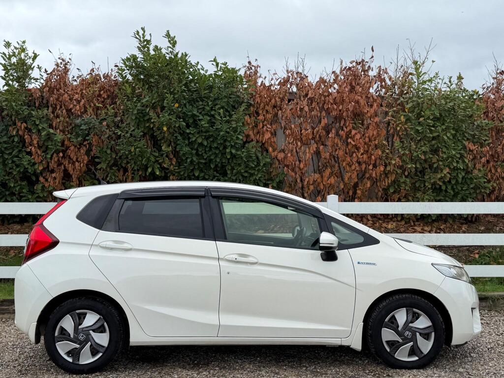 2014 Honda Jazz thumbnail 12