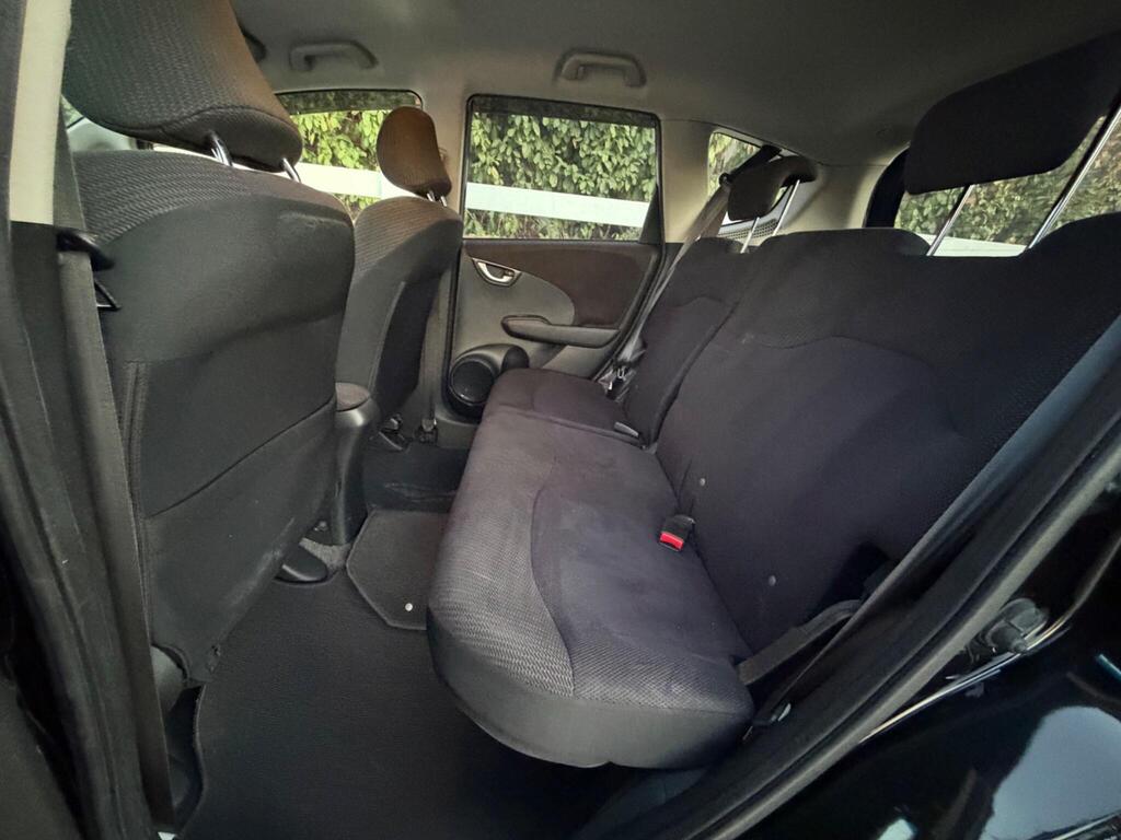 2012 Honda Jazz thumbnail 19