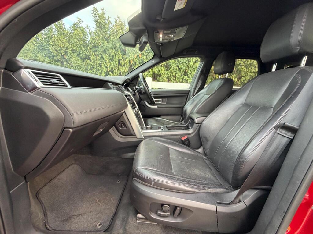 2018 Land Rover Discovery Sport thumbnail 36