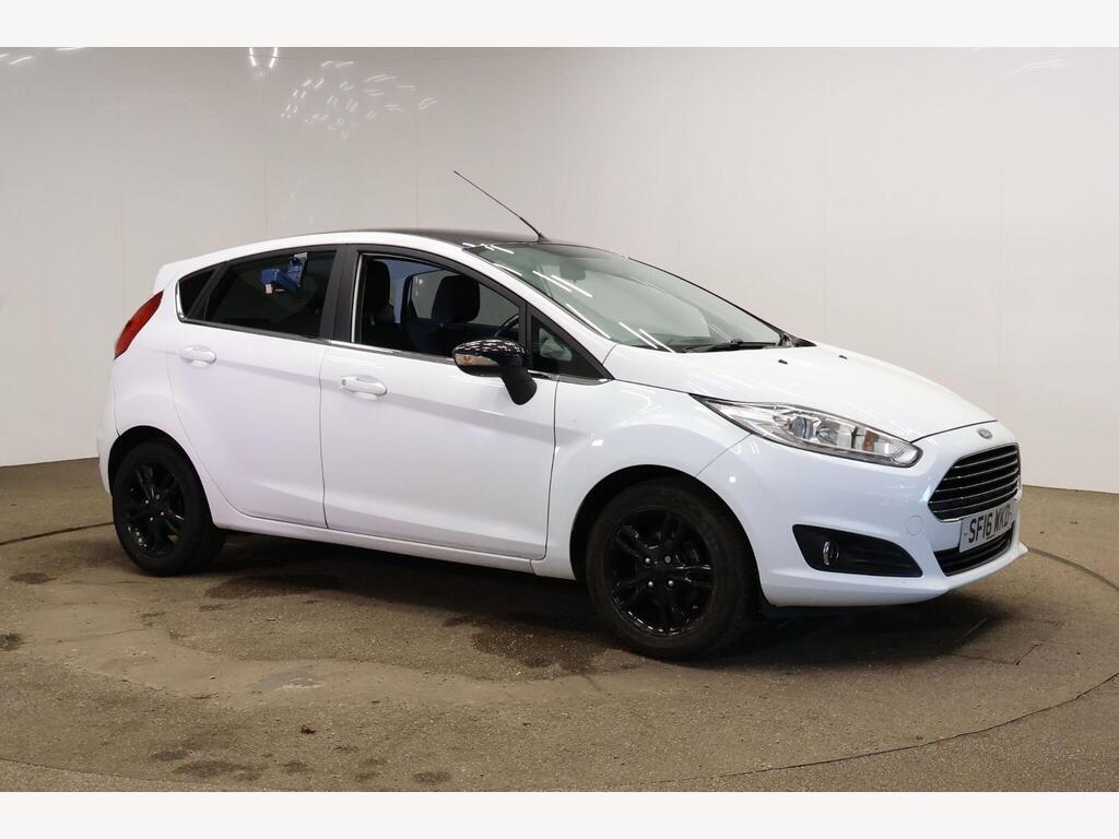 Ford Fiesta Hatchback 1.25 Zetec White Edition Euro 6 5dr