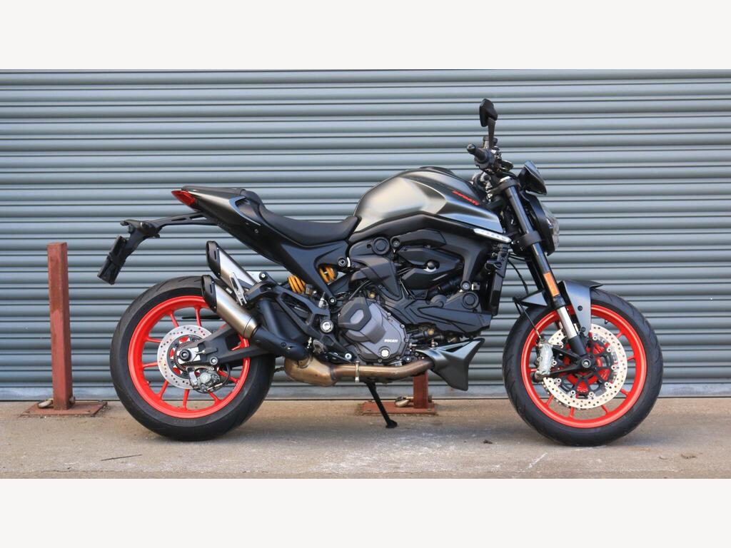 Ducati Monster 937