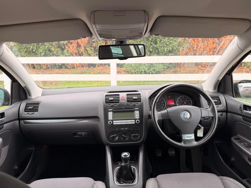 2007 Volkswagen Golf thumbnail 2