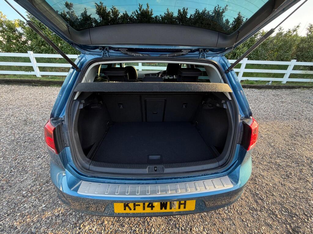 2014 Volkswagen Golf thumbnail 30