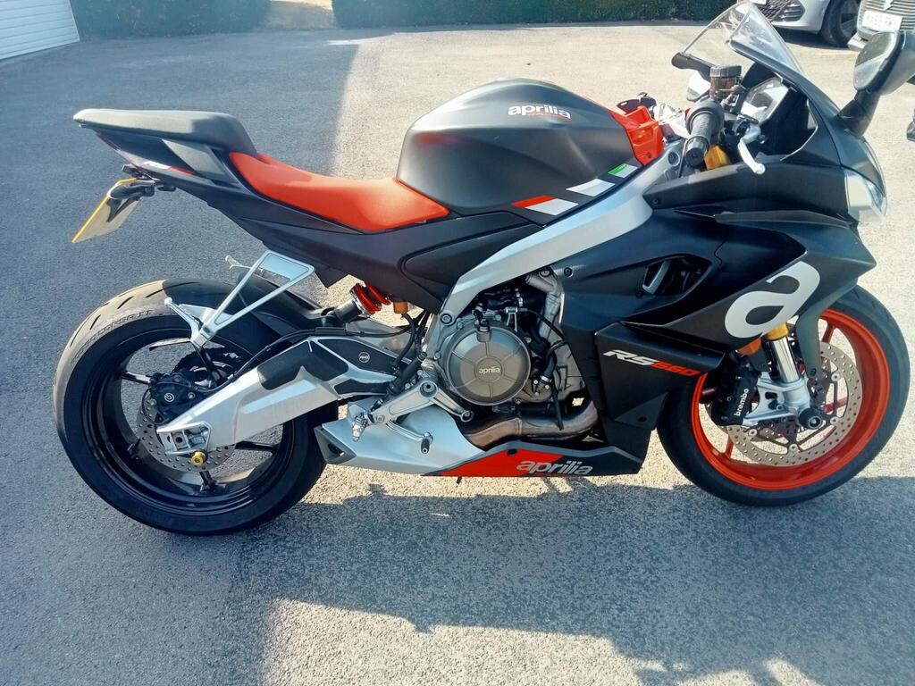 Aprilia RS 660