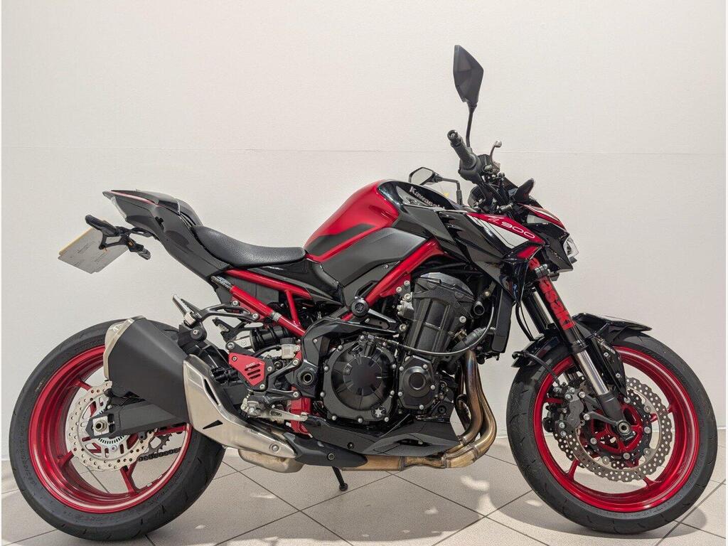 Kawasaki Z900
