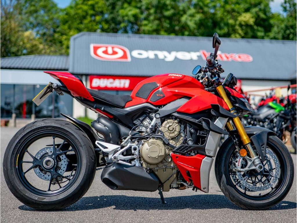 Ducati Streetfighter V4S