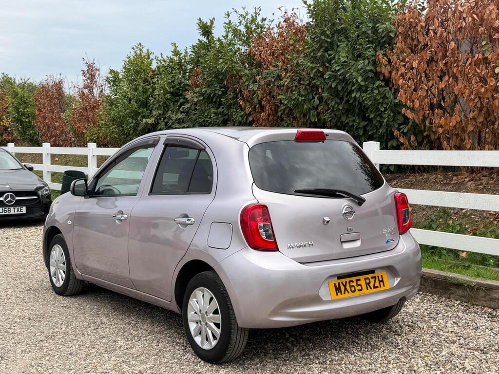 2015 Nissan Micra thumbnail 3