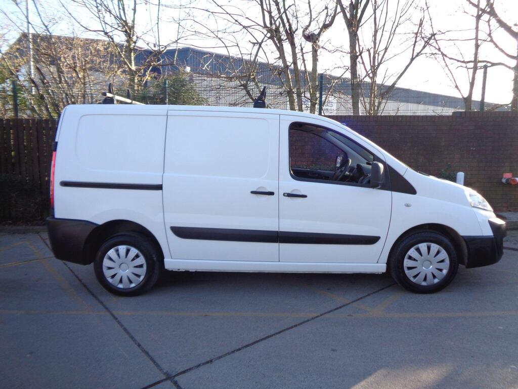 Peugeot Expert Panel Van 2.0 HDi Professional L1 H1 4dr