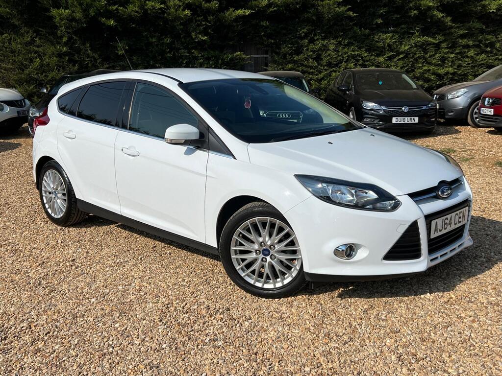 Ford Focus Hatchback 1.0T EcoBoost Zetec Euro 5 (s/s) 5dr