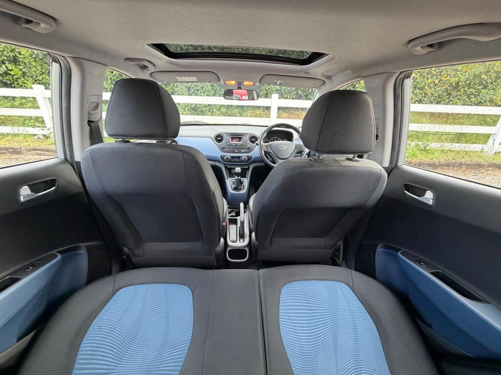 2015 Hyundai i10 thumbnail 31