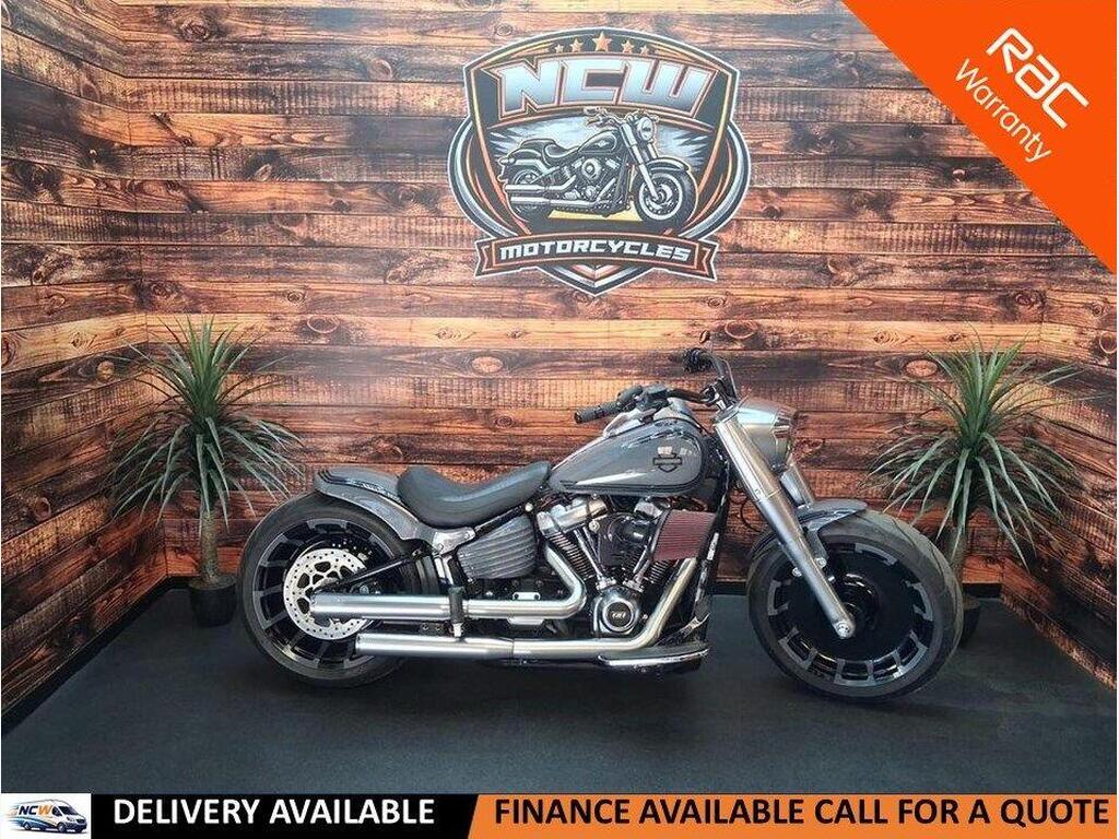 Harley-Davidson Softail Custom Cruiser 1868 FLFBS Fat Boy Euro 4